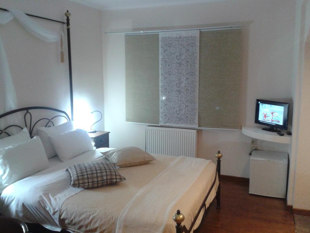 Hotel Dryalos Miléai エクステリア 写真